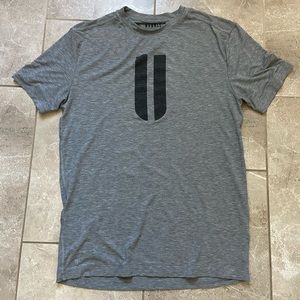 Nobull mens medium bundle, 2 shirts